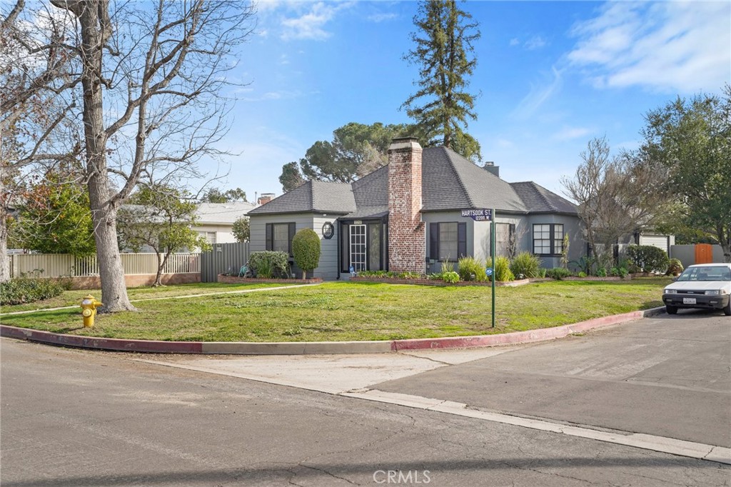 A property available for sale at 12258 Hartsook Street, Valley Village, CA 91607.