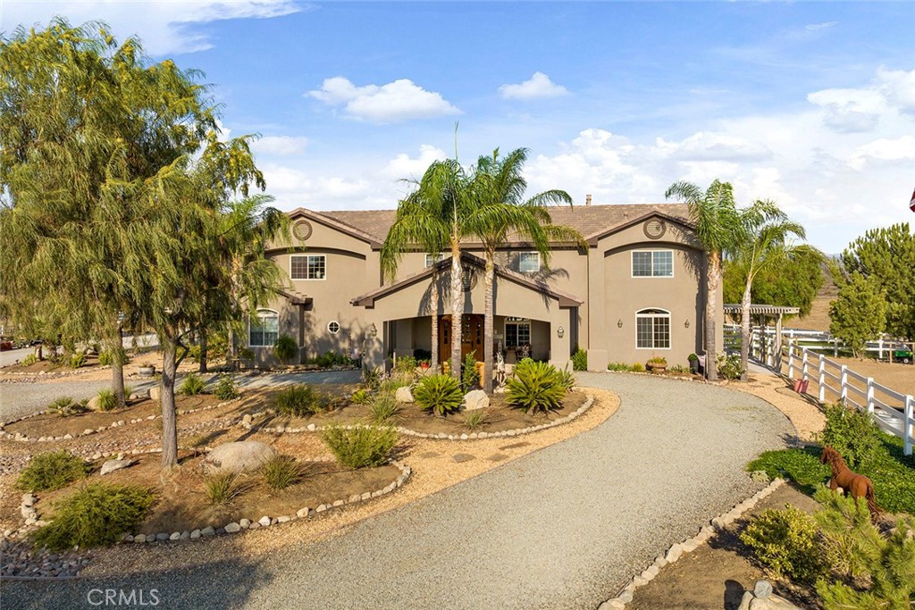 A property available for sale at 41700 Jojoba Hills Circle, Aguanga, CA 92536.