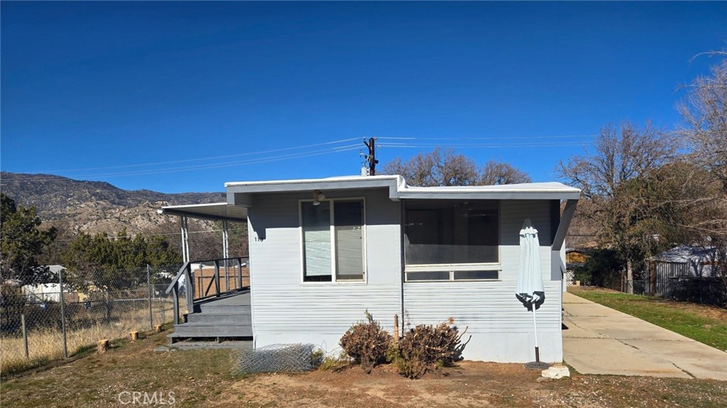 A property available for sale at 113 Park Way, Bodfish, CA 93205.