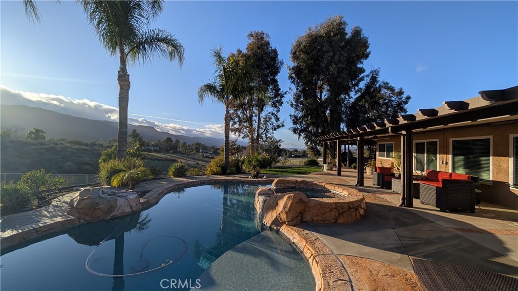 A property available for sale at 20691 Como Street, Wildomar, CA 92595.