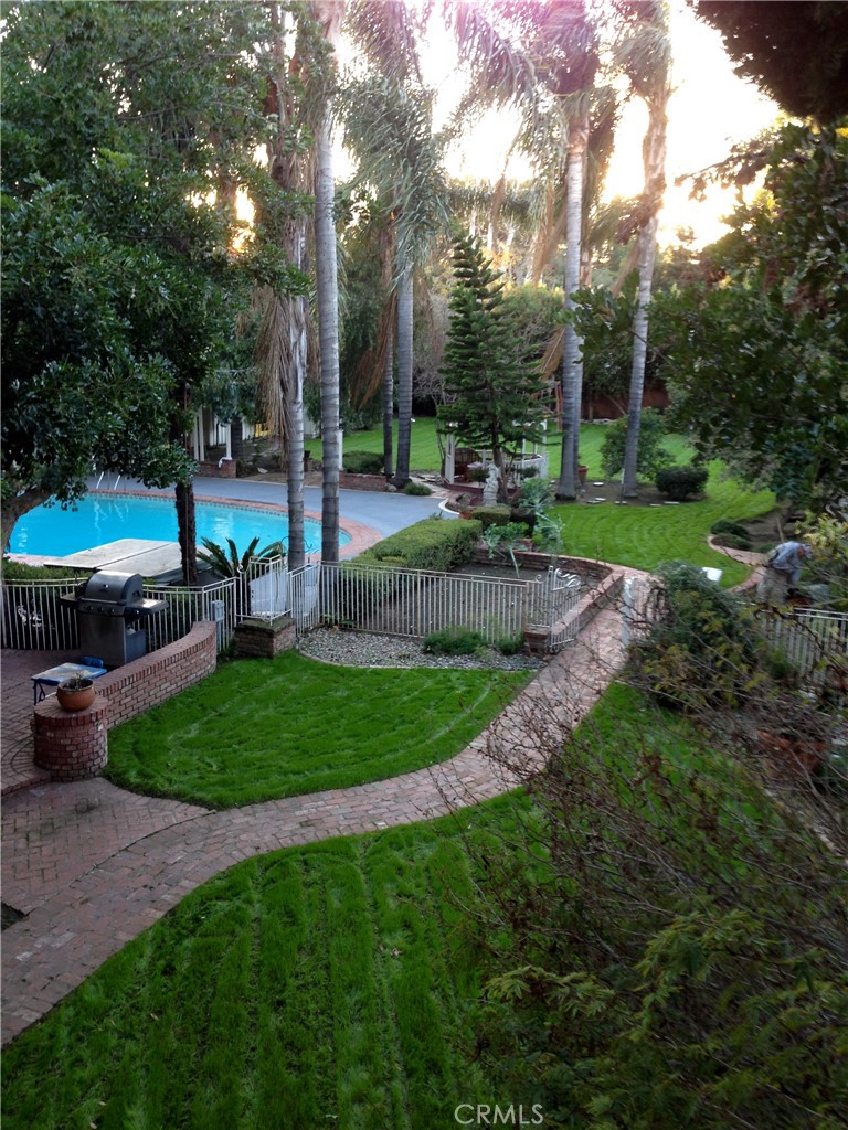 A property available for sale at 4645 Ledge Avenue, Toluca Lake, CA 91602.