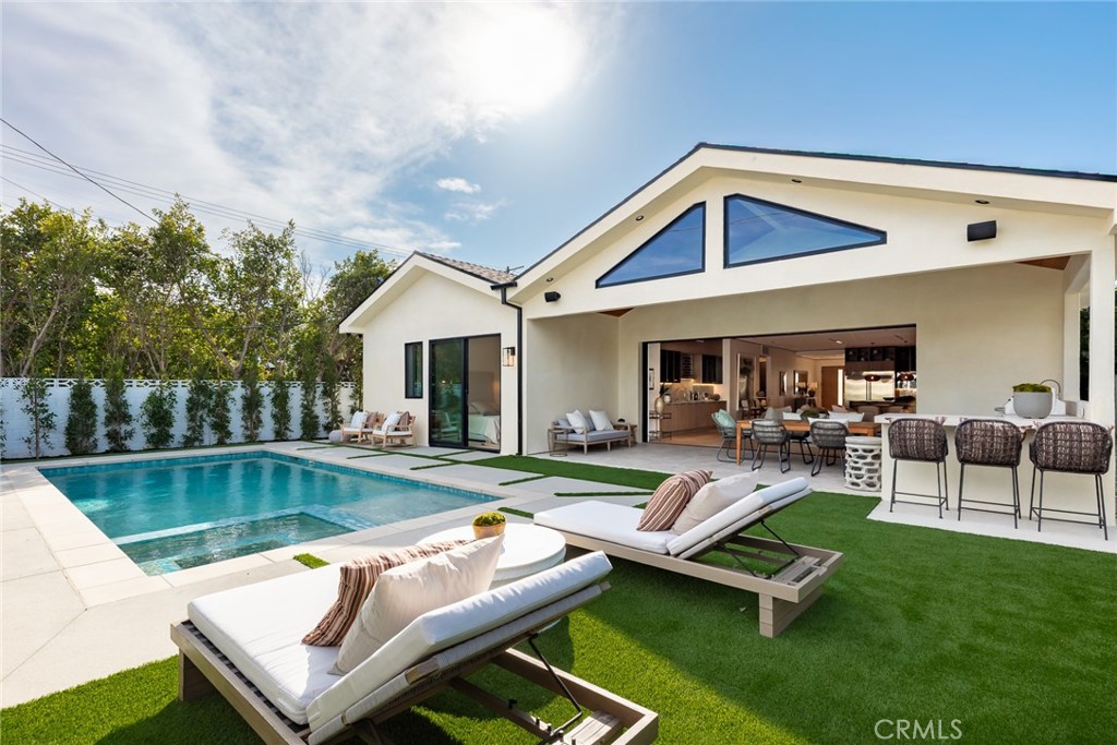 A property available for sale at 5206 Beeman Avenue, Valley Village, CA 91607.
