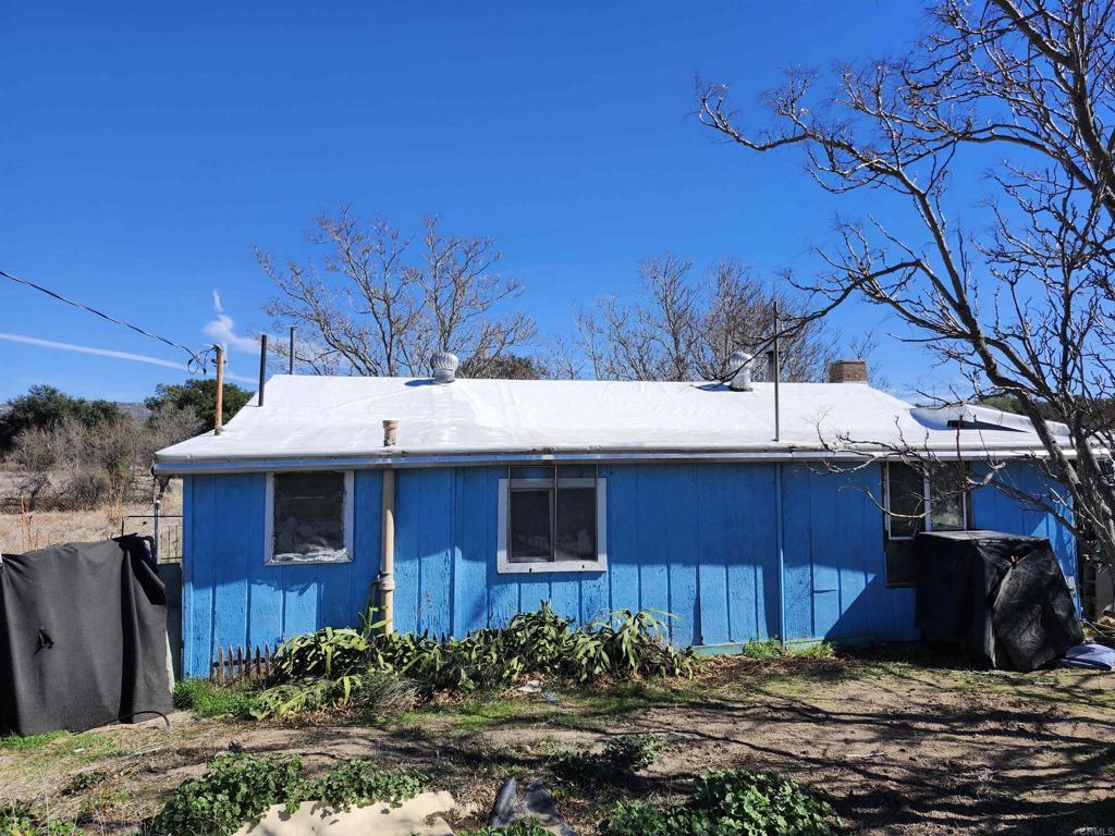 A property available for sale at 1664 Potrero Circle, Potrero, CA 91963.