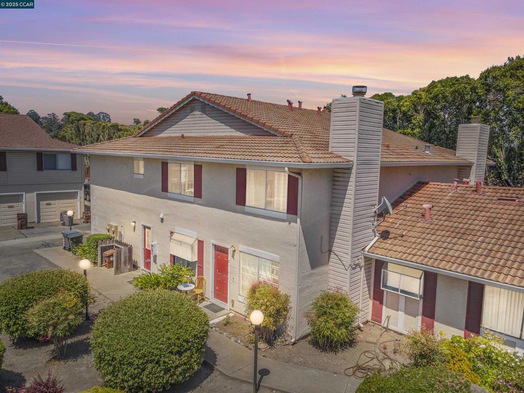 A property available for sale at 2585 El Portal Dr C, San Pablo, CA 94806.