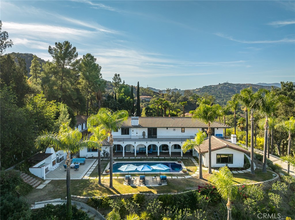 A property available for sale at 420 Inverness Drive, La Canada Flintridge, CA 91011.