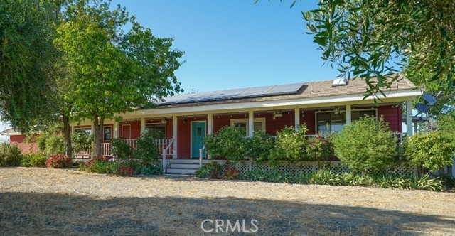 A property available for sale at 36298 Highway 33, Coalinga, CA 93210.