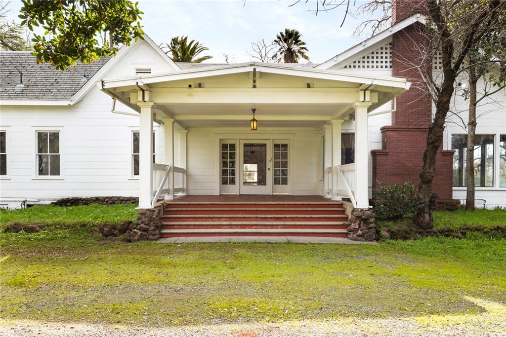 A property available for sale at 1525 Dayton Road, Chico, CA 95928.