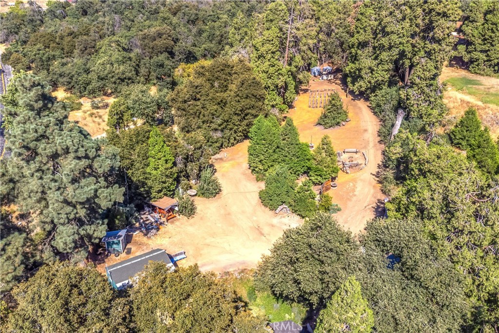 A property available for sale at 39065 Oak Glen Road, Oak Glen, CA 92399.