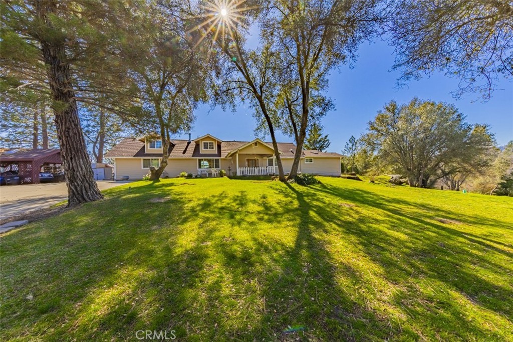A property available for sale at 45544 Pine River Road, Ahwahnee, CA 93601.