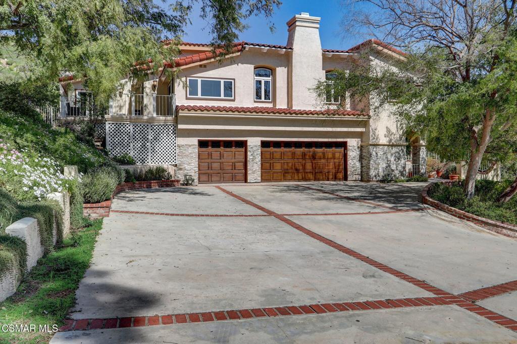 A property available for sale at 7 Bell Canyon Road, Bell Canyon, CA 91307.
