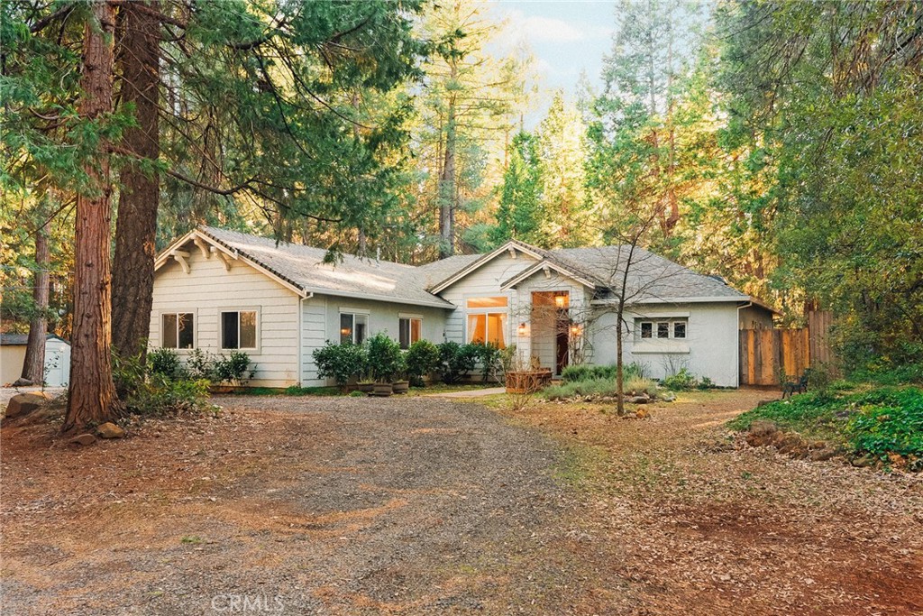 A property available for sale at 6356 Hidden Lake Lane, Magalia, CA 95954.