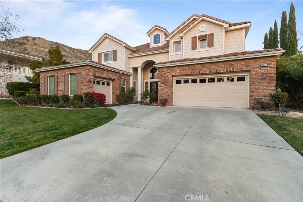 A property available for sale at 7633 Kent Street, Highland, CA 92346.