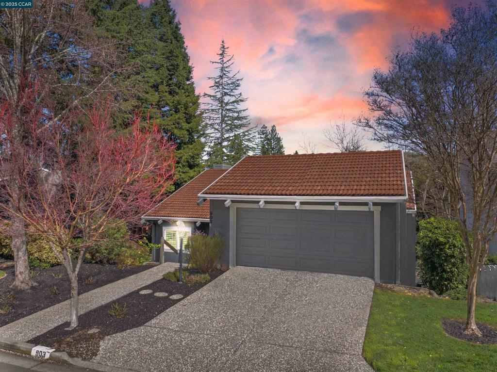 A property available for sale at 903 Augusta Dr, Moraga, CA 94556.
