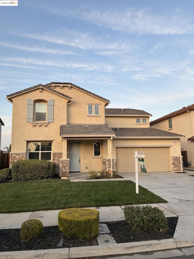 A property available for sale at 2418 Talaria Dr, Oakley, CA 94561.