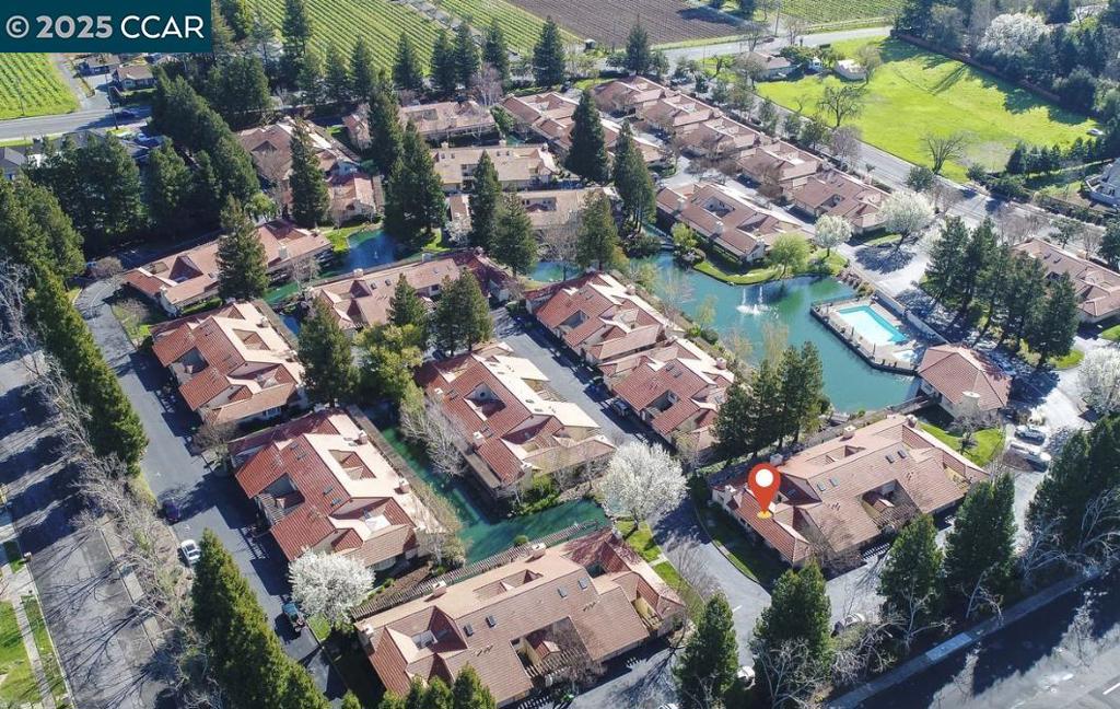 A property available for sale at 11 Fountain Grove Cir, Napa, CA 94558.