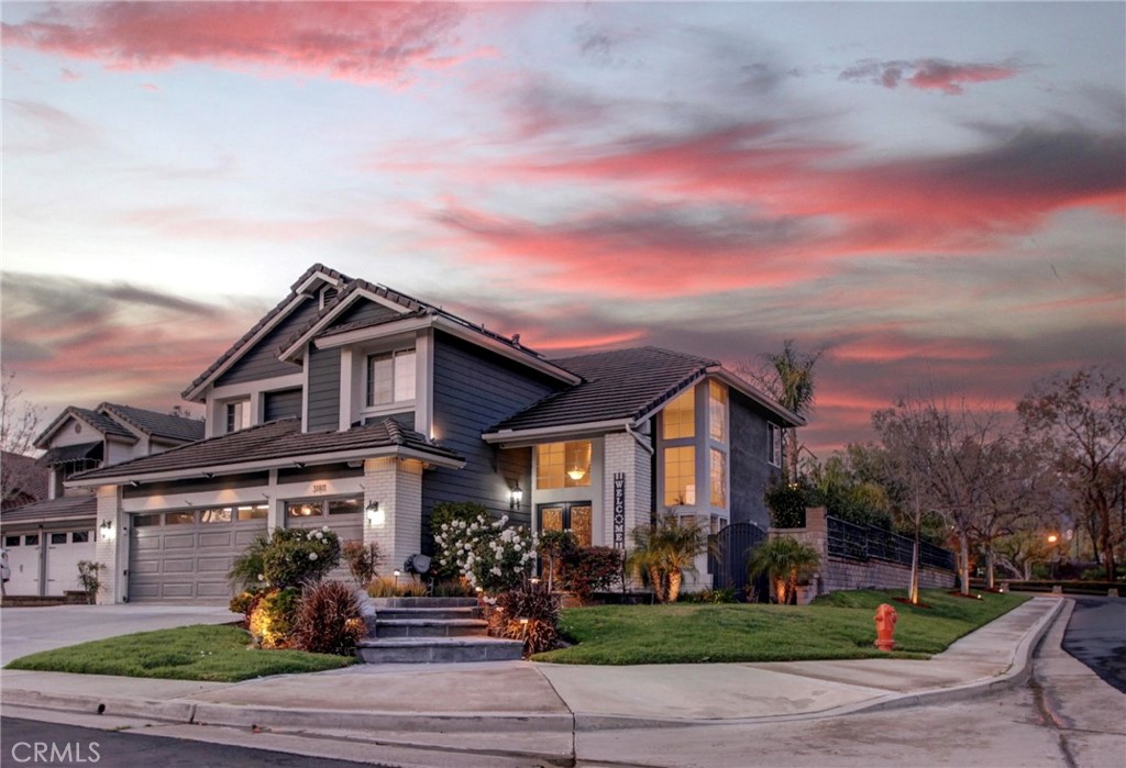 A property available for sale at 31811 Via del Viento, Trabuco Canyon, CA 92679.