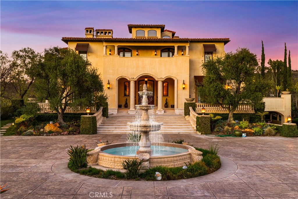 A property available for sale at 2 Beverly Ridge Terrace, Beverly Hills, CA 90210.