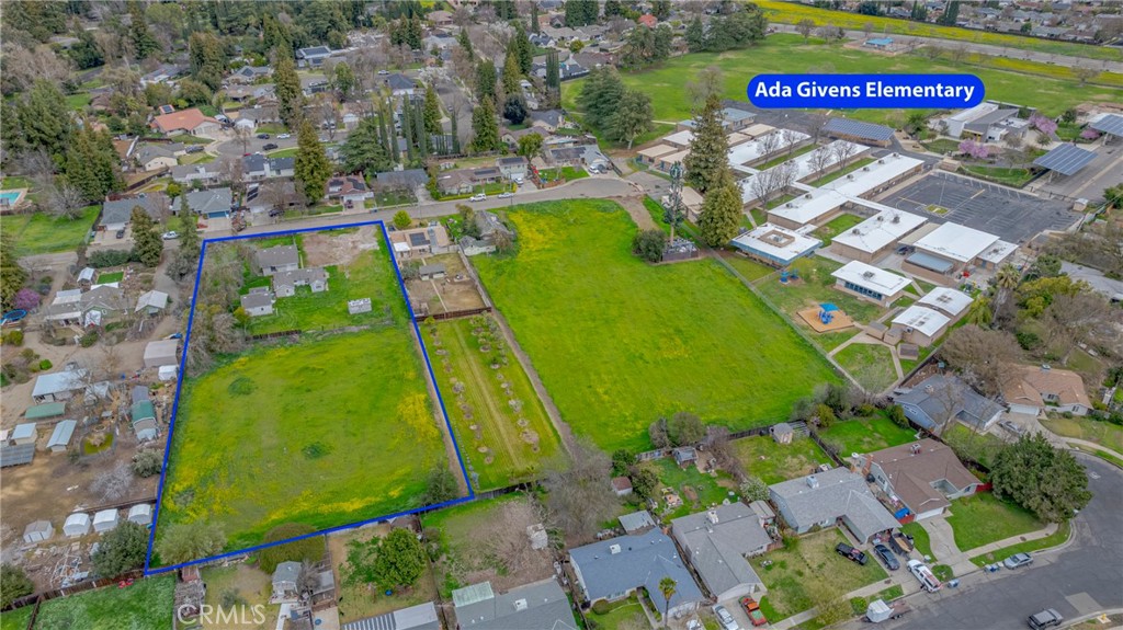 A property available for sale at 1456 Cameron Lane 1-4, Merced, CA 95340.
