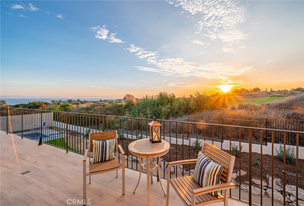 A property available for sale at 21 Nantasket, Rancho Palos Verdes, CA 90275.
