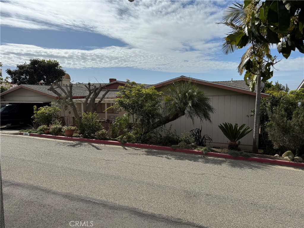 A property available for sale at 1806 Sunset Drive, Ventura, CA 93001.