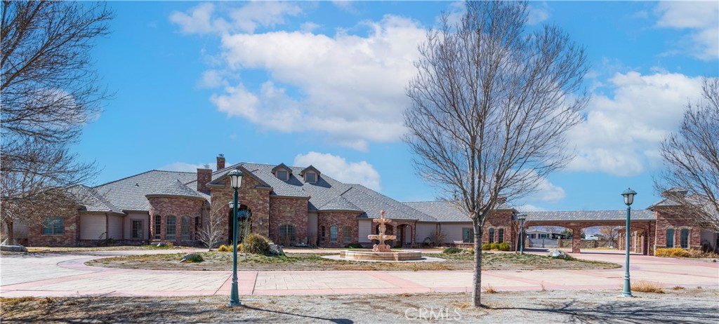 A property available for sale at 111 S Mahan Street, Ridgecrest, CA 93555.