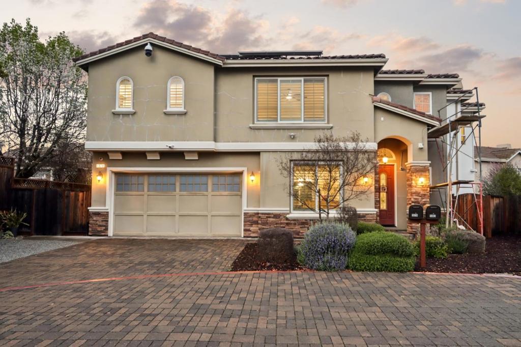 A property available for sale at 1078 Valentine Court, San Jose, CA 95120.