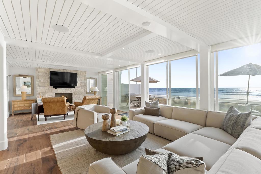 A property available for sale at 2418 Ocean Front, Del Mar, CA 92014.