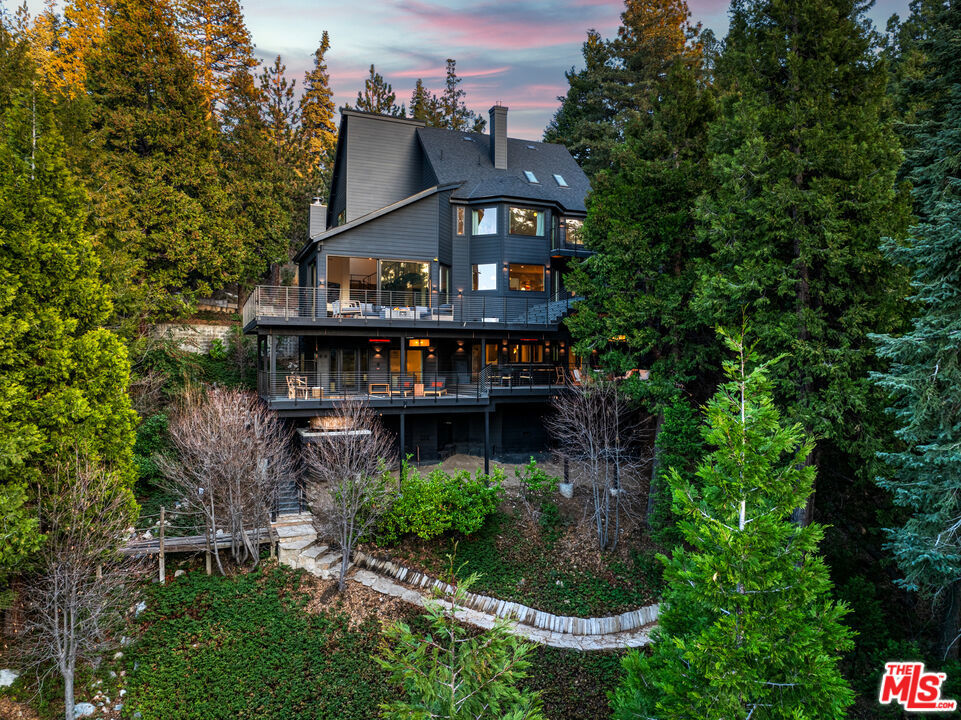A property available for sale at 654 S Cumberland Drive, Lake Arrowhead, CA 92352.