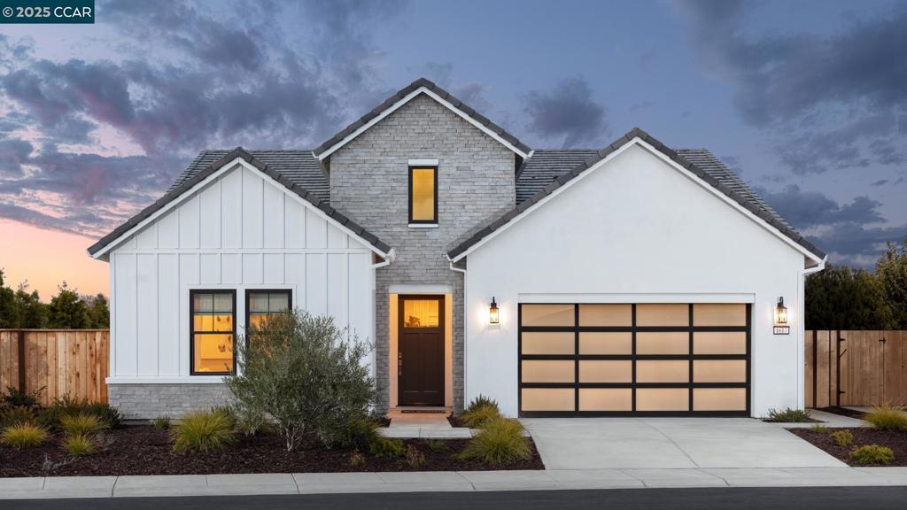 A property available for sale at 1637 White Rock Dr, Tracy, CA 95377.