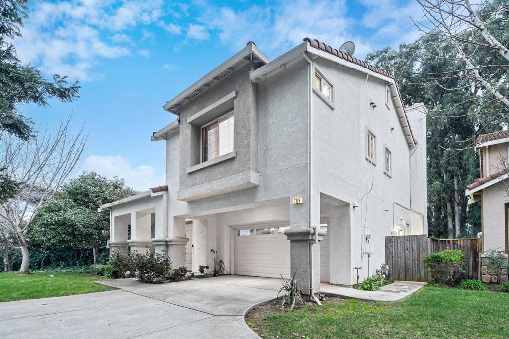 A property available for sale at 708 Raineer Court, San Leandro, CA 94577.