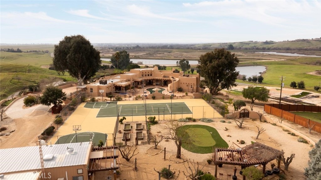 A property available for sale at 15516 N Friant Road, Friant, CA 93626.