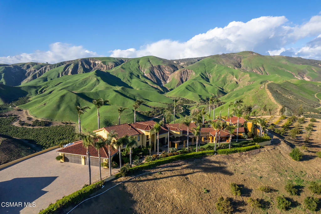 A property available for sale at 2065 E La Loma Avenue, Somis, CA 93066.