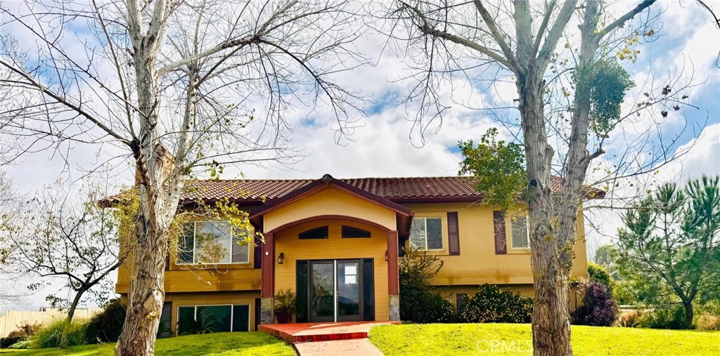 A property available for sale at 16545 Wardlaw Drive, Springville, CA 93265.