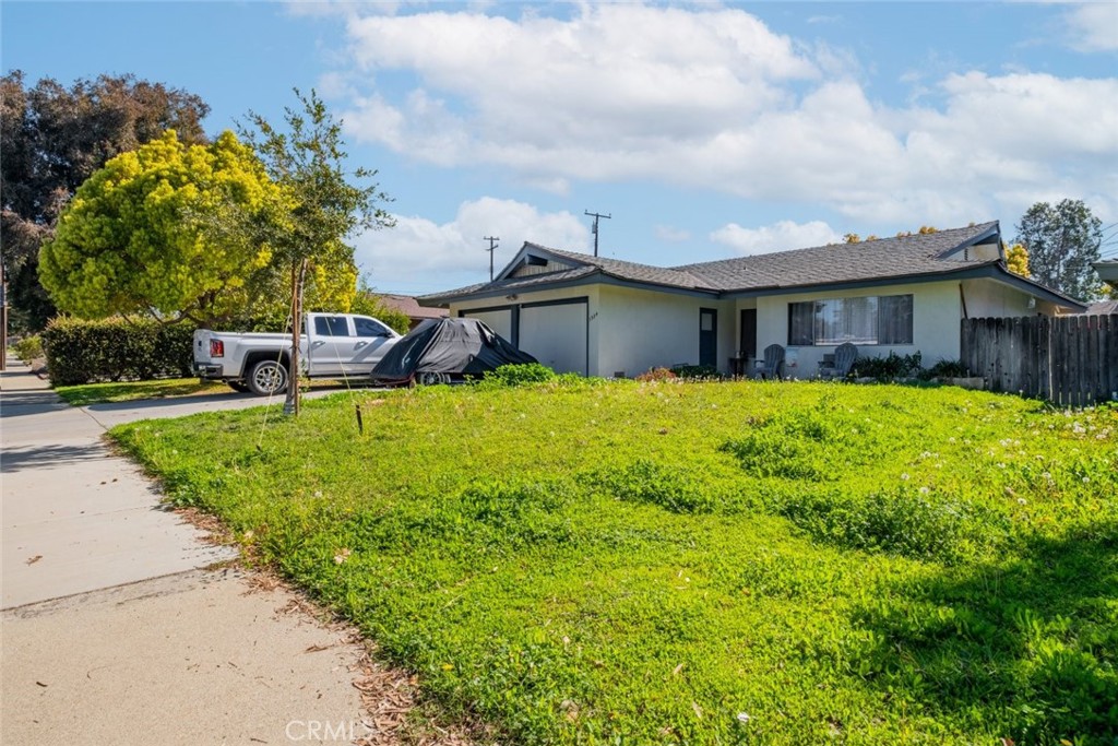 A property available for sale at 1924 Bobolink Way, Pomona, CA 91767.