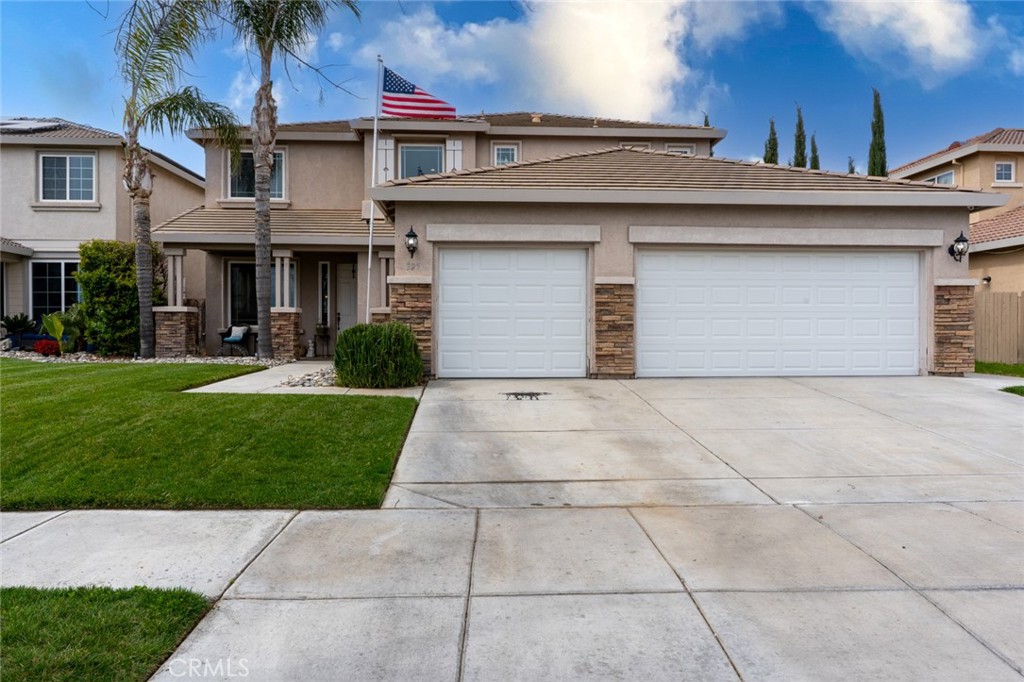 A property available for sale at 325 Sorento Street, Los Banos, CA 93635.