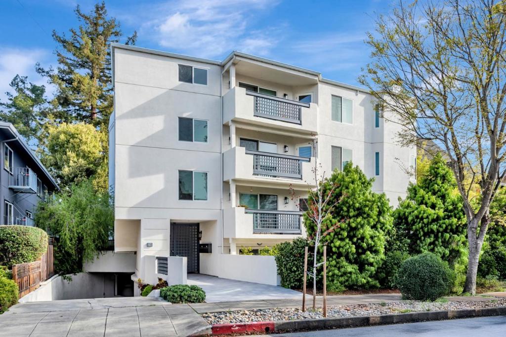 A property available for sale at 518 Almer Road 6, Burlingame, CA 94010.