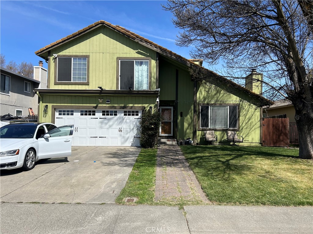 A property available for sale at 163 Stirling Drive, Vacaville, CA 95687.