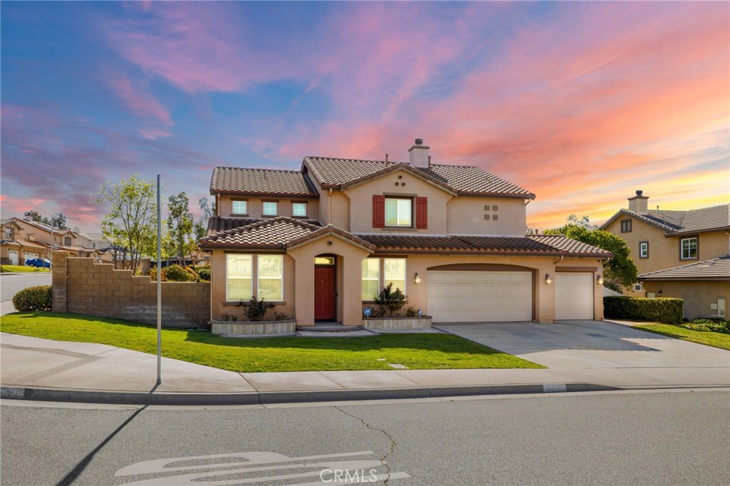 A property available for sale at 10120 Via Indigo, Moreno Valley, CA 92557.