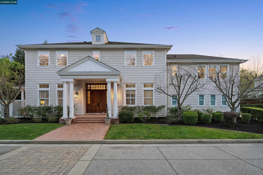A property available for sale at 3 Brooktree Dr, Danville, CA 94506.