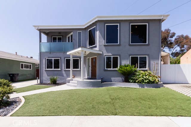 A property available for sale at 12621 Costa Drive, Hawthorne, CA 90250.