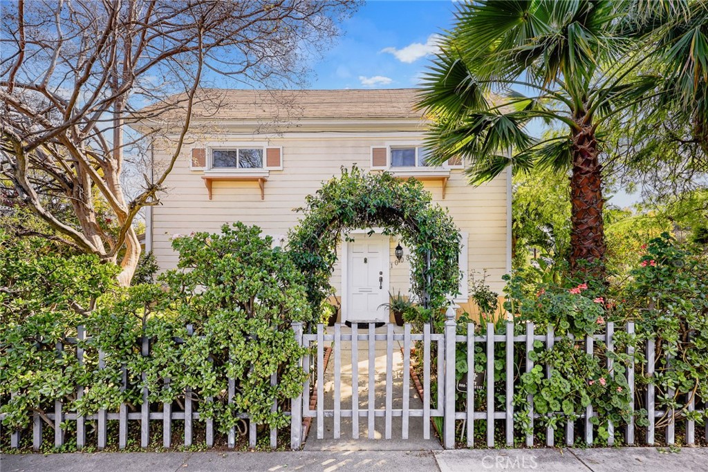A property available for sale at 1003 Monterey Road, South Pasadena, CA 91030.