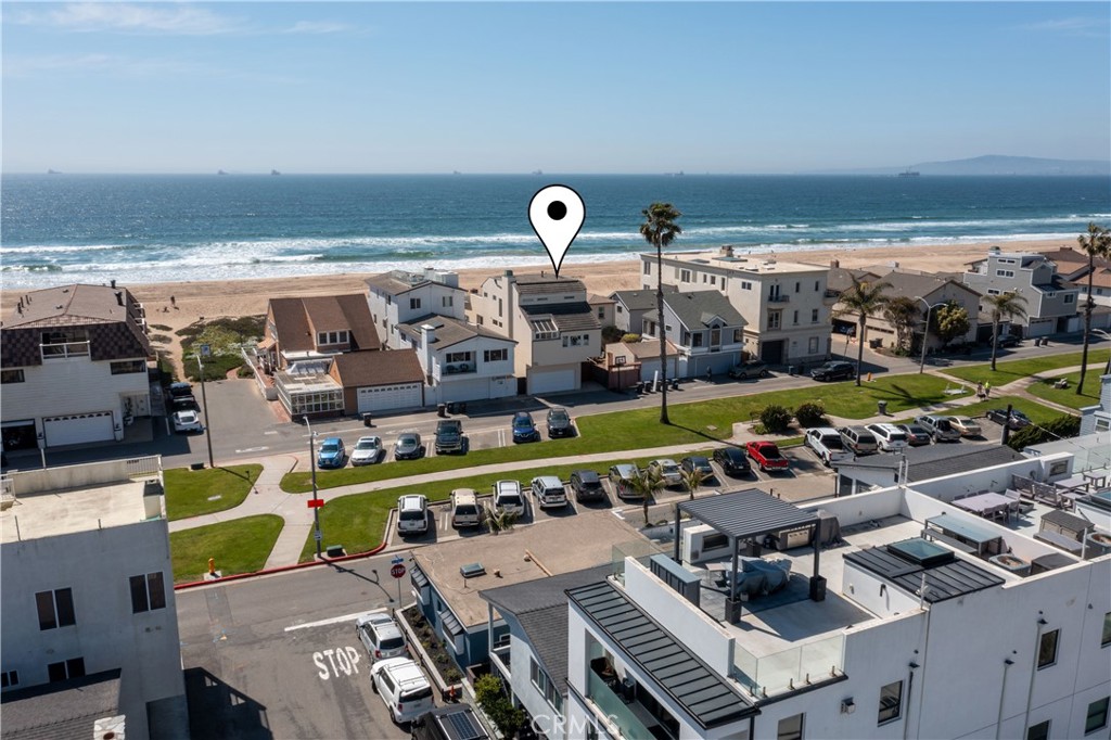A property available for sale at 16865 S Pacific Avenue, Sunset Beach, CA 90742.