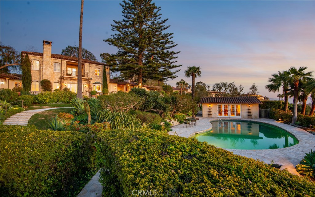 A property available for sale at 1412 Lower Paseo La Cresta, Palos Verdes Estates, CA 90274.