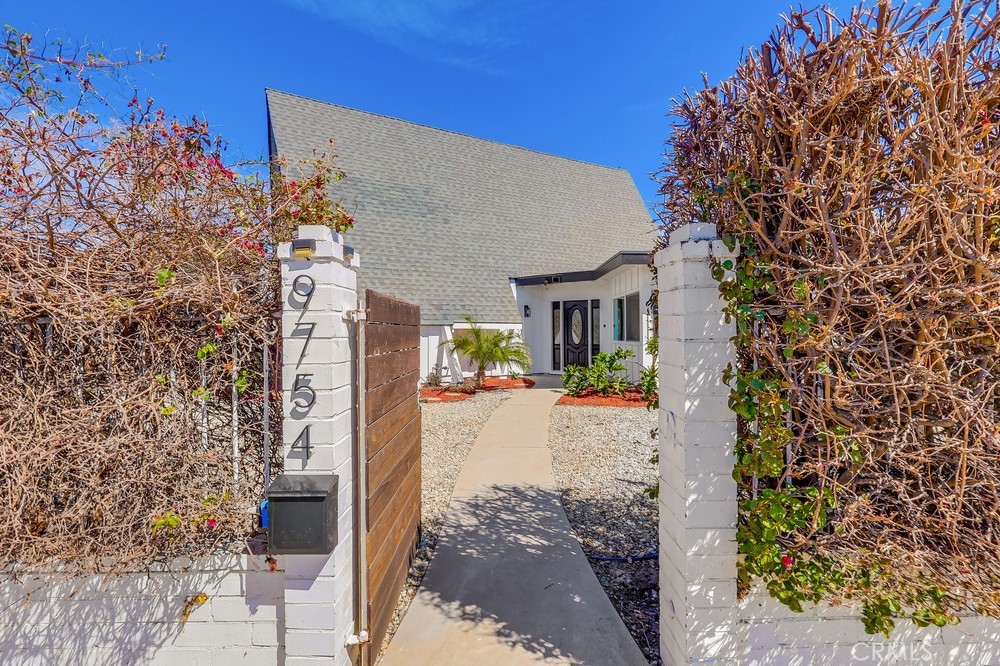 A property available for sale at 9754 Swinton Avenue, North Hills, CA 91343.