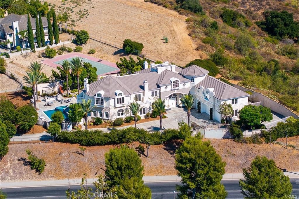 A property available for sale at 15406 Skyline Drive, Hacienda Heights, CA 91745.