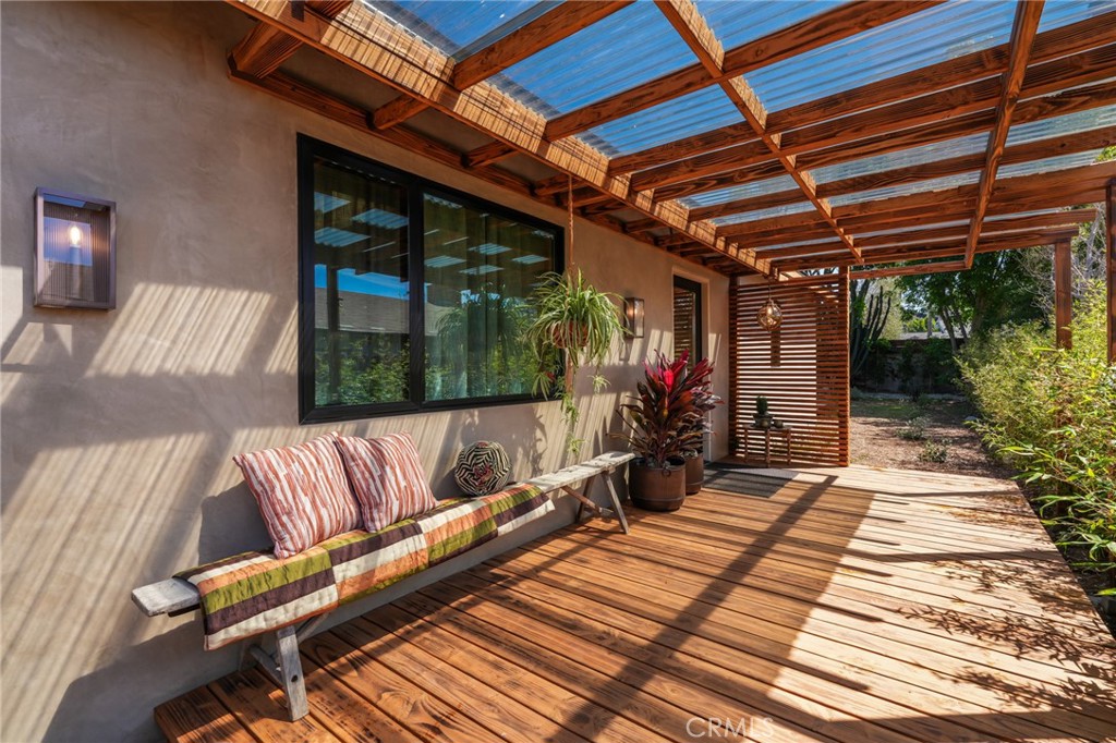 A property available for sale at 785 W Harriet Street, Altadena, CA 91001.