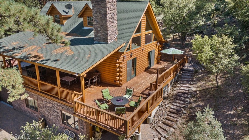 A property available for sale at 1613 Freeman Drive, Pine Mountain Club, CA 93225.