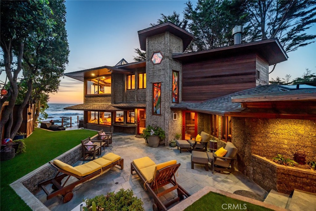 A property available for sale at 2431 Sherwood Drive, Cambria, CA 93428.