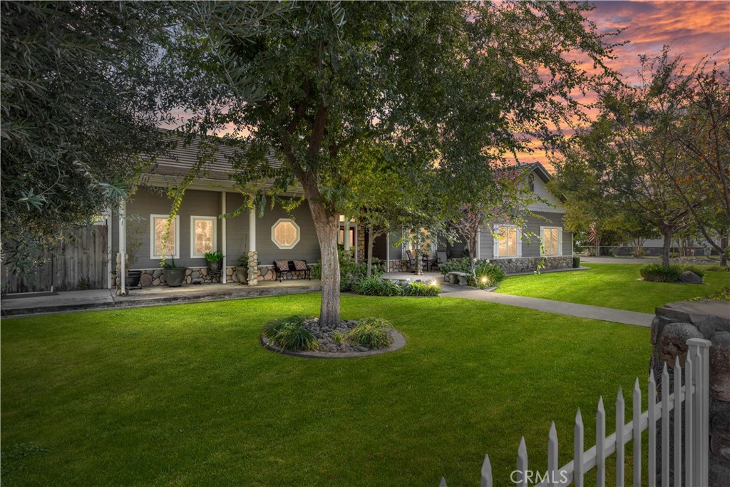 A property available for sale at 1523 Kuhio Street, Bakersfield, CA 93313.