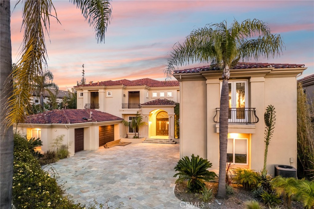 A property available for sale at 50 Vista Montemar, Laguna Niguel, CA 92677.
